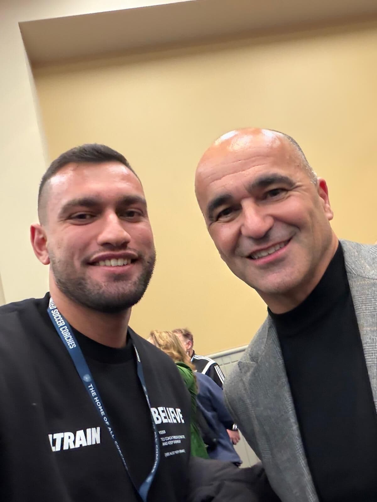 Coach Rafaz with Roberto Martínez at the United Soccer Coaches convention.